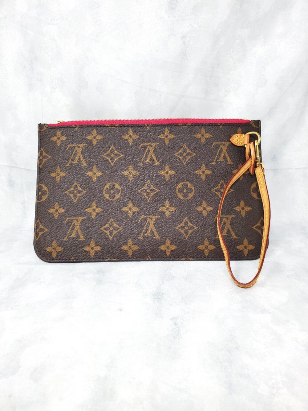 Louis Vuitton Neverfull MM Pochette Monogram Canvas Wristlet Pouch - Picture 3 of 12